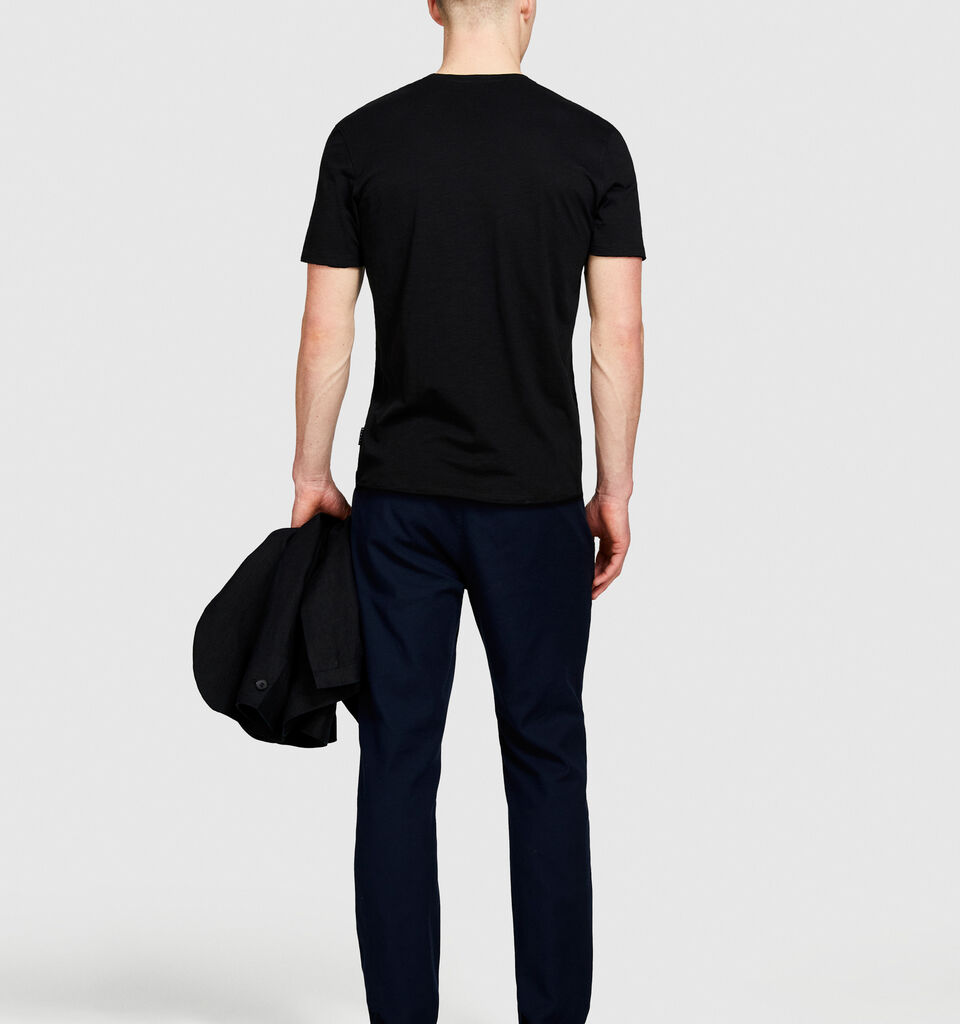 Slim fit t-shirt - men's short sleeve t-shirts - Black | Sisley image number 3